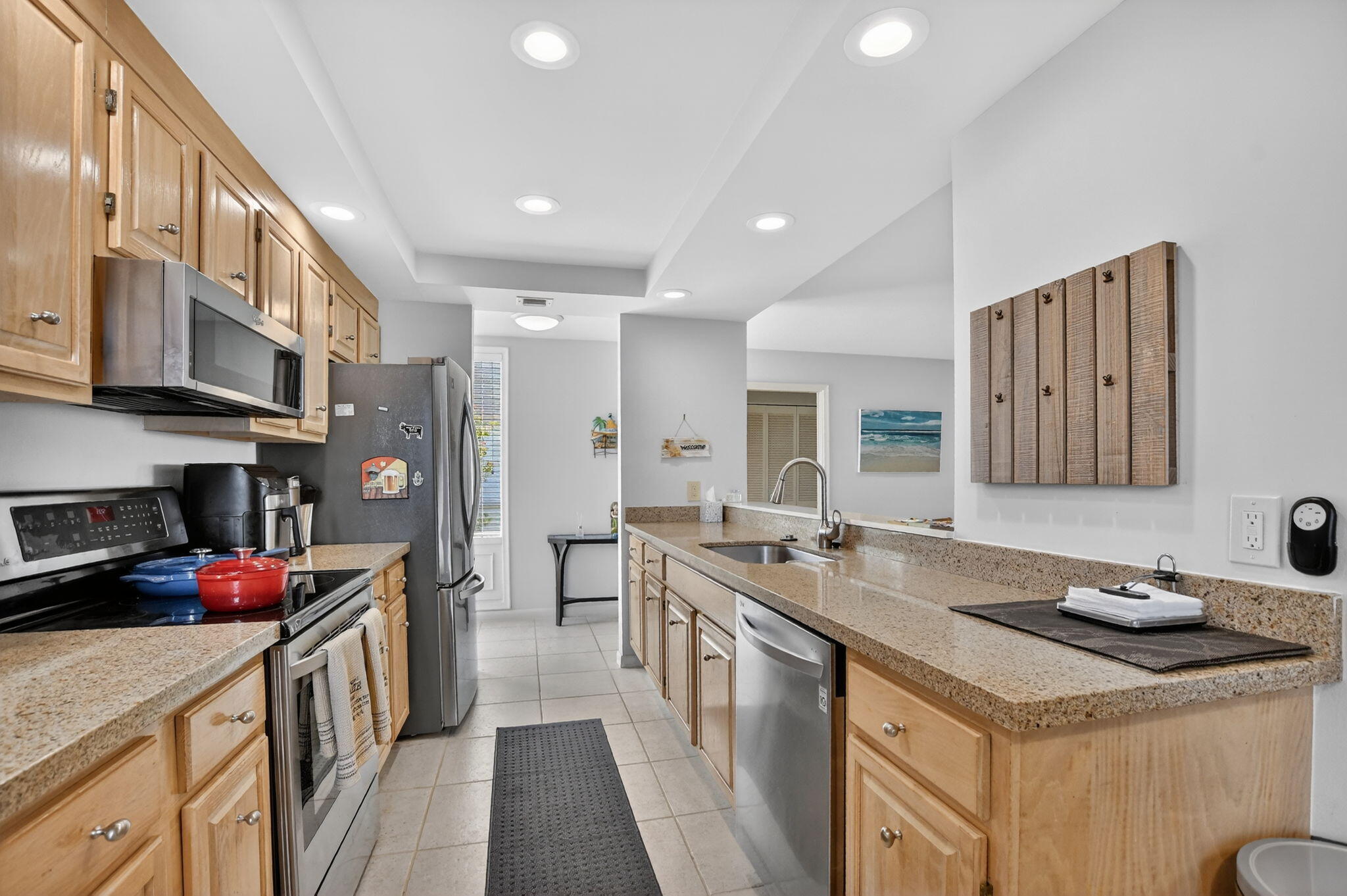 19809 Boca W Drive, Unit 4043 Boca Raton, FL 33434 - Photo 2 of 18 Kitchen