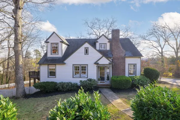 $745,000 | 616 Signal Mountain Boulevard, Signal Mountain, TN 37377