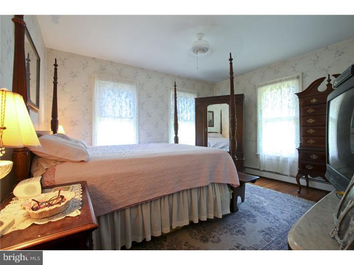 1747 Lower State Road Doylestown, PA 18901 - Photo 9 of 25