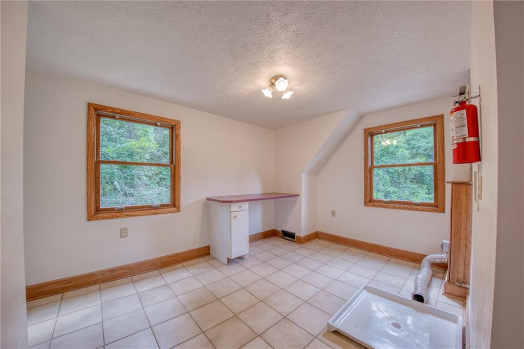 4465 Mt Troy Rd Extension, Unit 2 Pittsburgh, PA 15214 - Photo 36 of 48