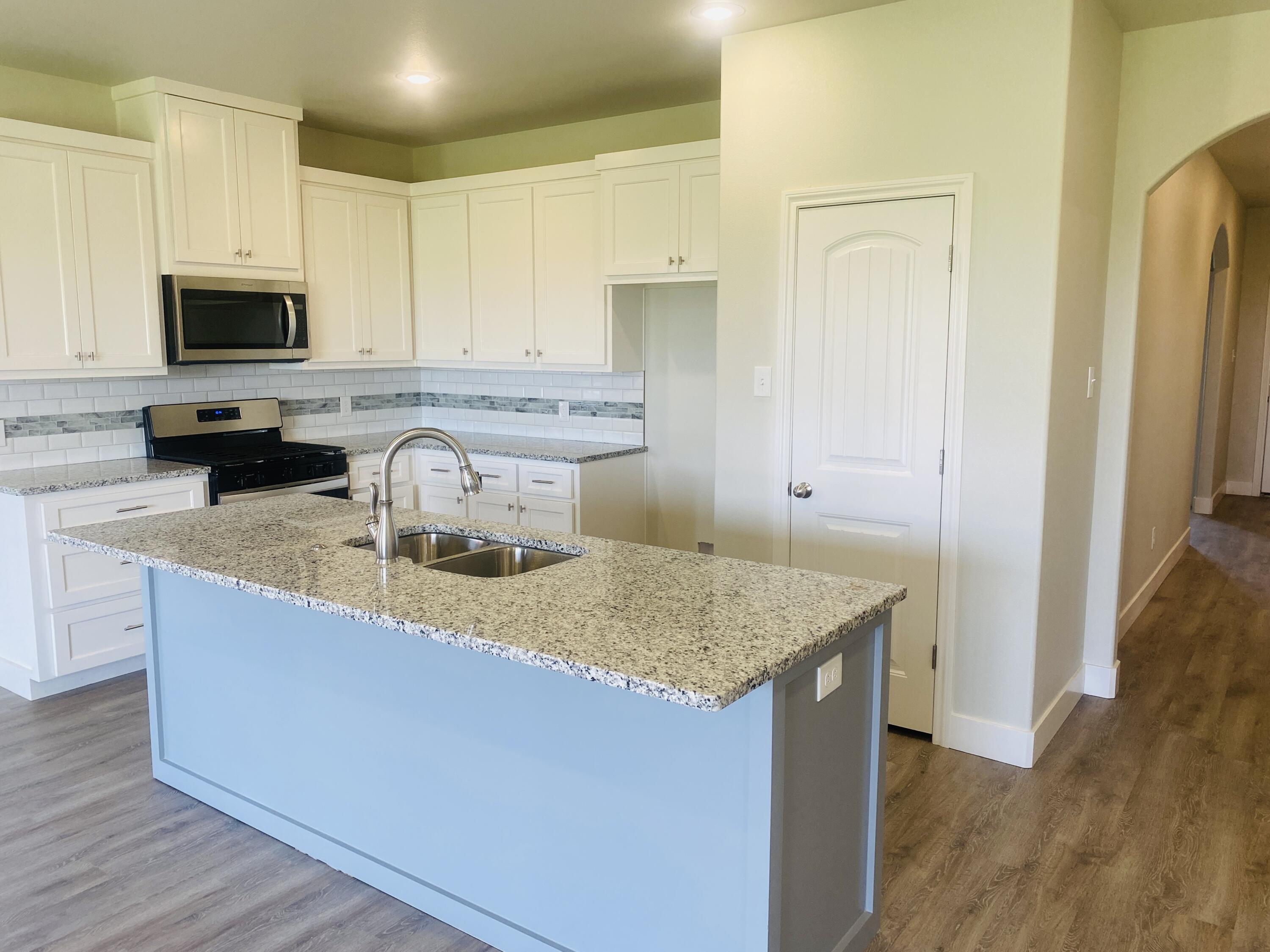 7731 97th Street Lubbock, TX 79424 - Photo 14 of 26 14