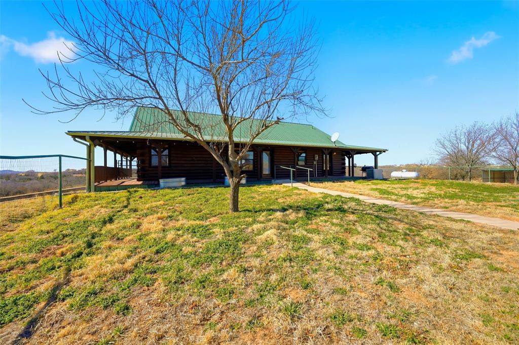 3078 Admire Road Nocona, TX 76255 - Photo 4 of 40