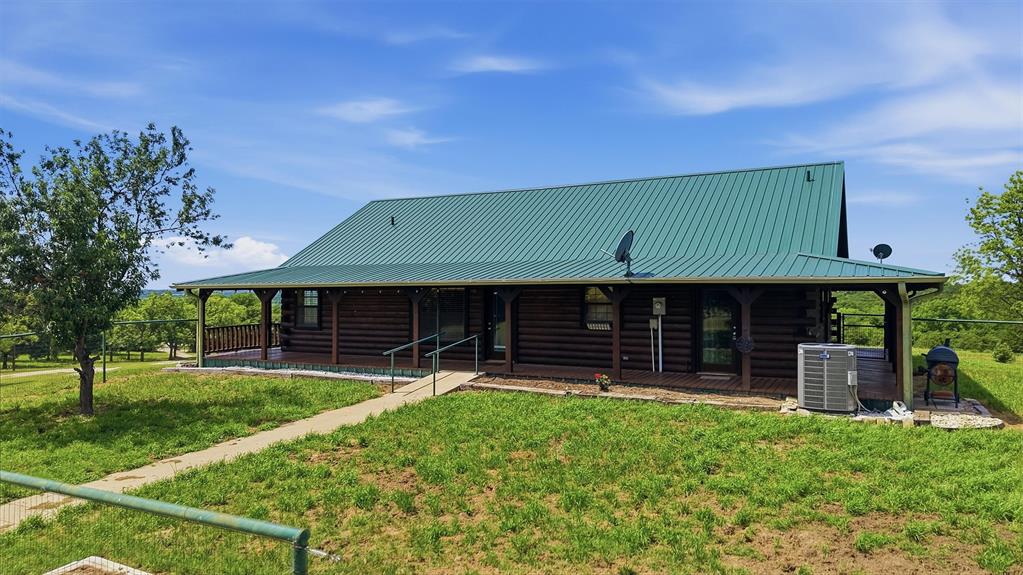 3078 Admire Road Nocona, TX 76255 - Photo 5 of 39