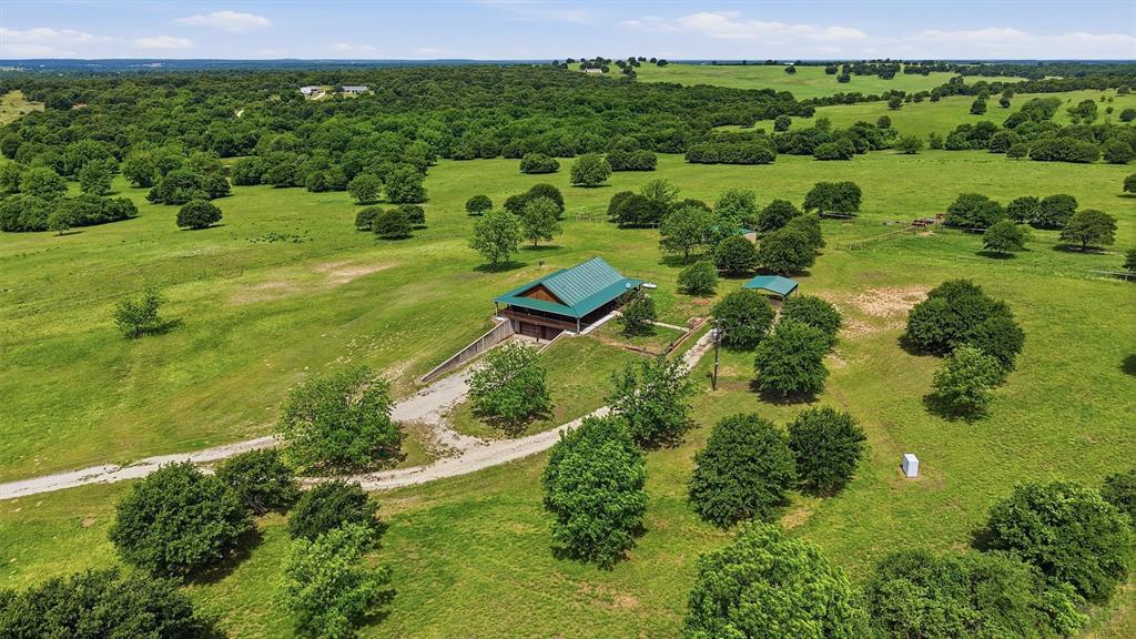 3078 Admire Road Nocona, TX 76255 - Photo 10 of 39