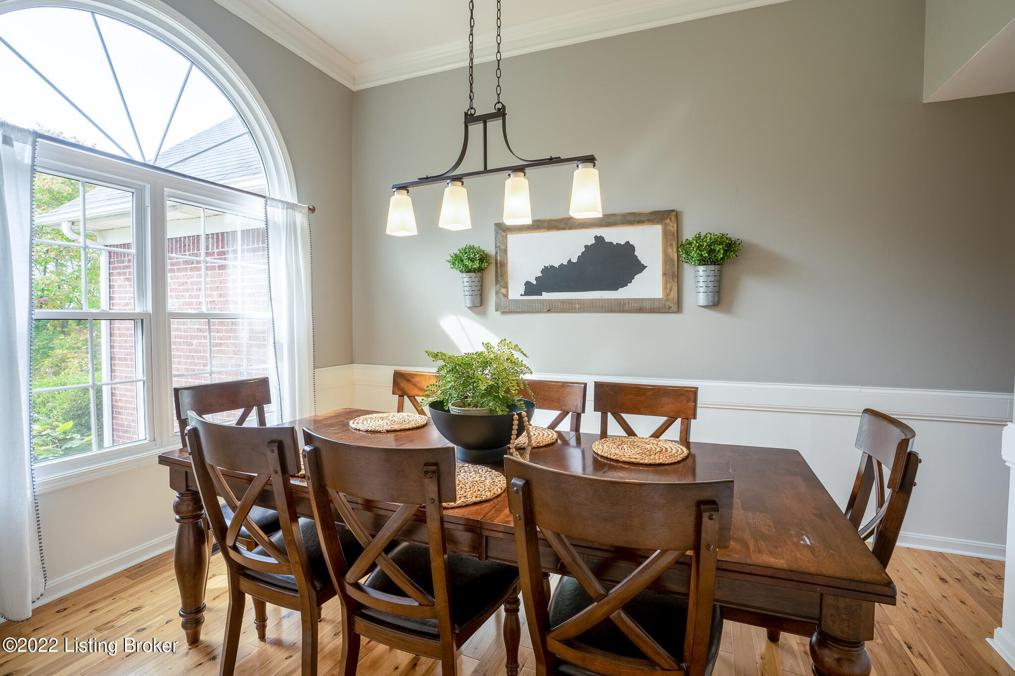 5023 Fox Run Road Buckner, KY 40010 - Photo 11 of 77 Dining Area