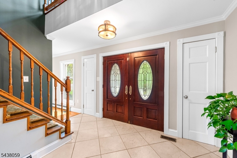 127 Smithtown Road Hackettstown, NJ 07840 - Photo 4 of 42