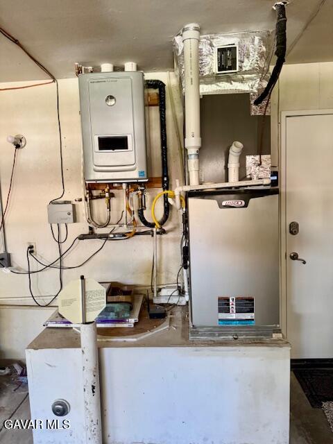 44128 Fine Circle Lancaster, CA 93536 - Photo 45 of 59 IMG_0359