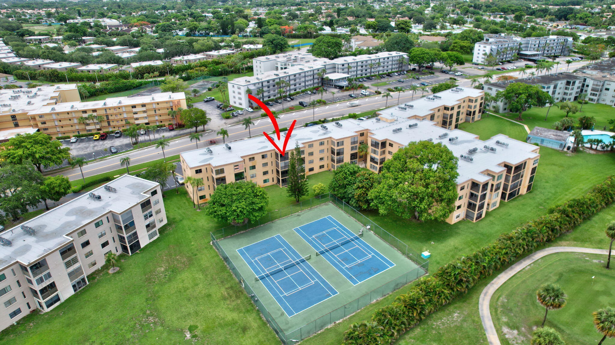 9370 Southwest 8th Street, Unit 410 Boca Raton, FL 33428 - Photo 28 of 28 Tennis Courts