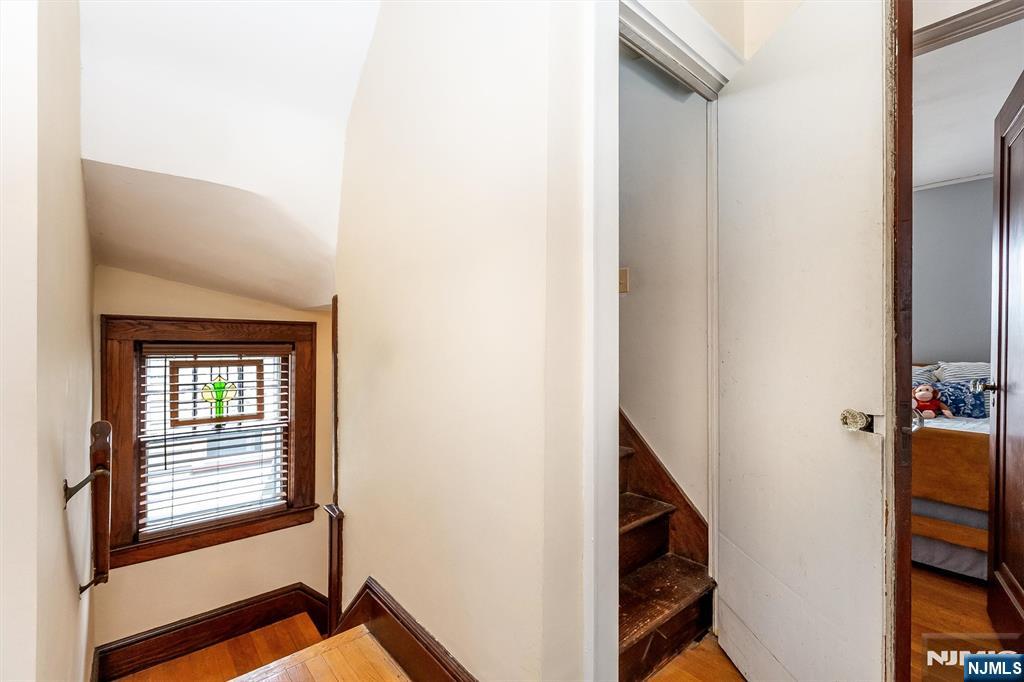 17 Madison Street Glen Ridge, NJ 07028 - Photo 23 of 36