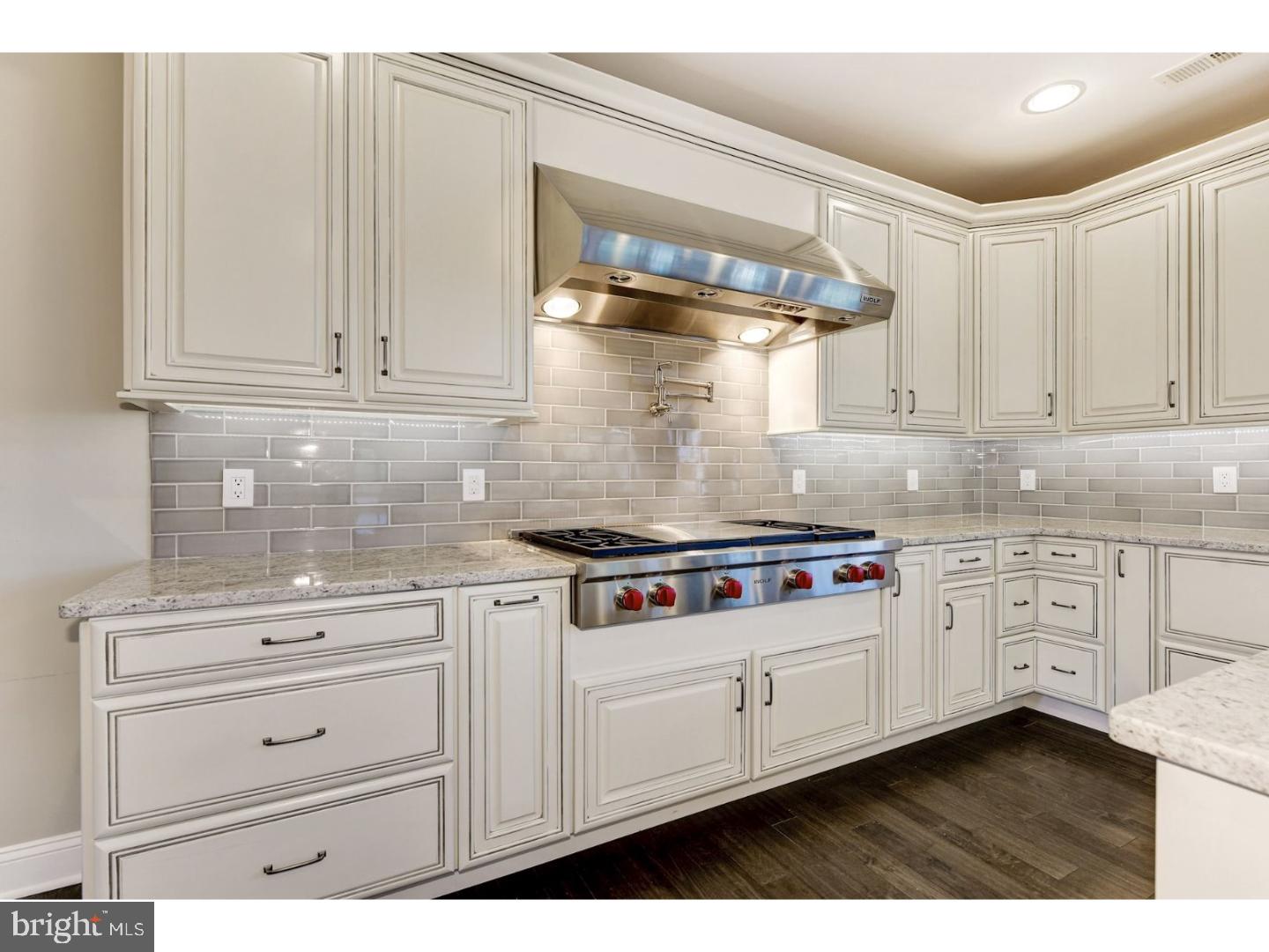 340 Salem Road Moorestown, NJ 08057 - Photo 12 of 25 Kitchen