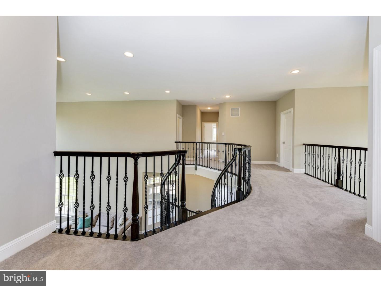 340 Salem Road Moorestown, NJ 08057 - Photo 15 of 25 Hallway