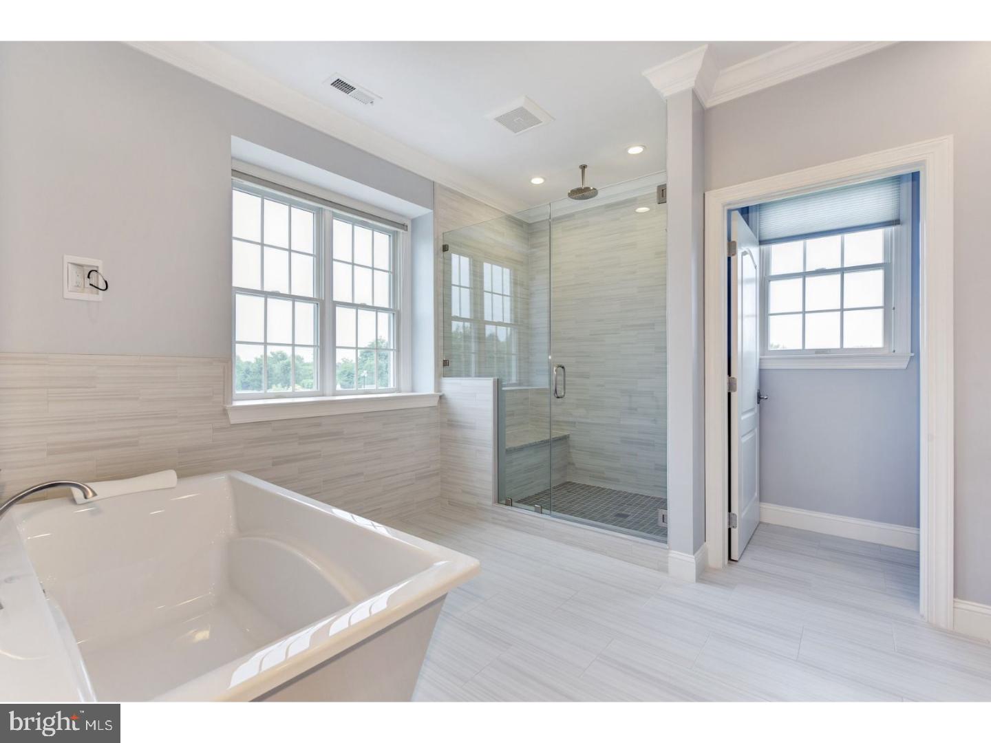 340 Salem Road Moorestown, NJ 08057 - Photo 17 of 25 Master Bathroom