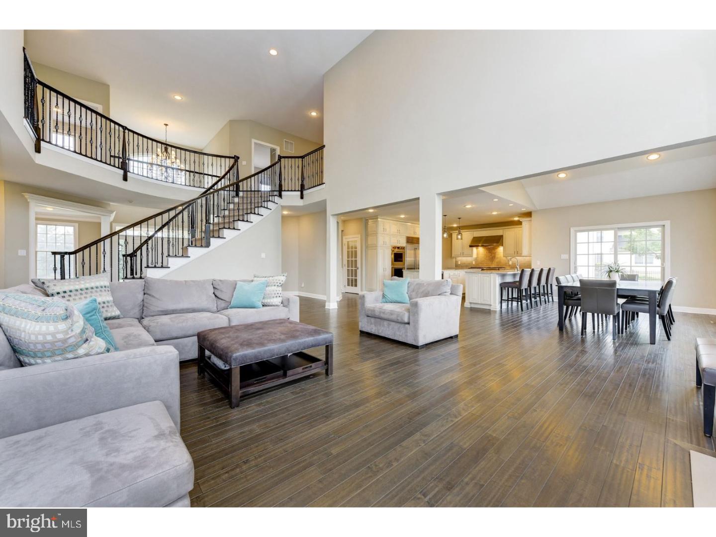 340 Salem Road Moorestown, NJ 08057 - Photo 8 of 25 Family Room