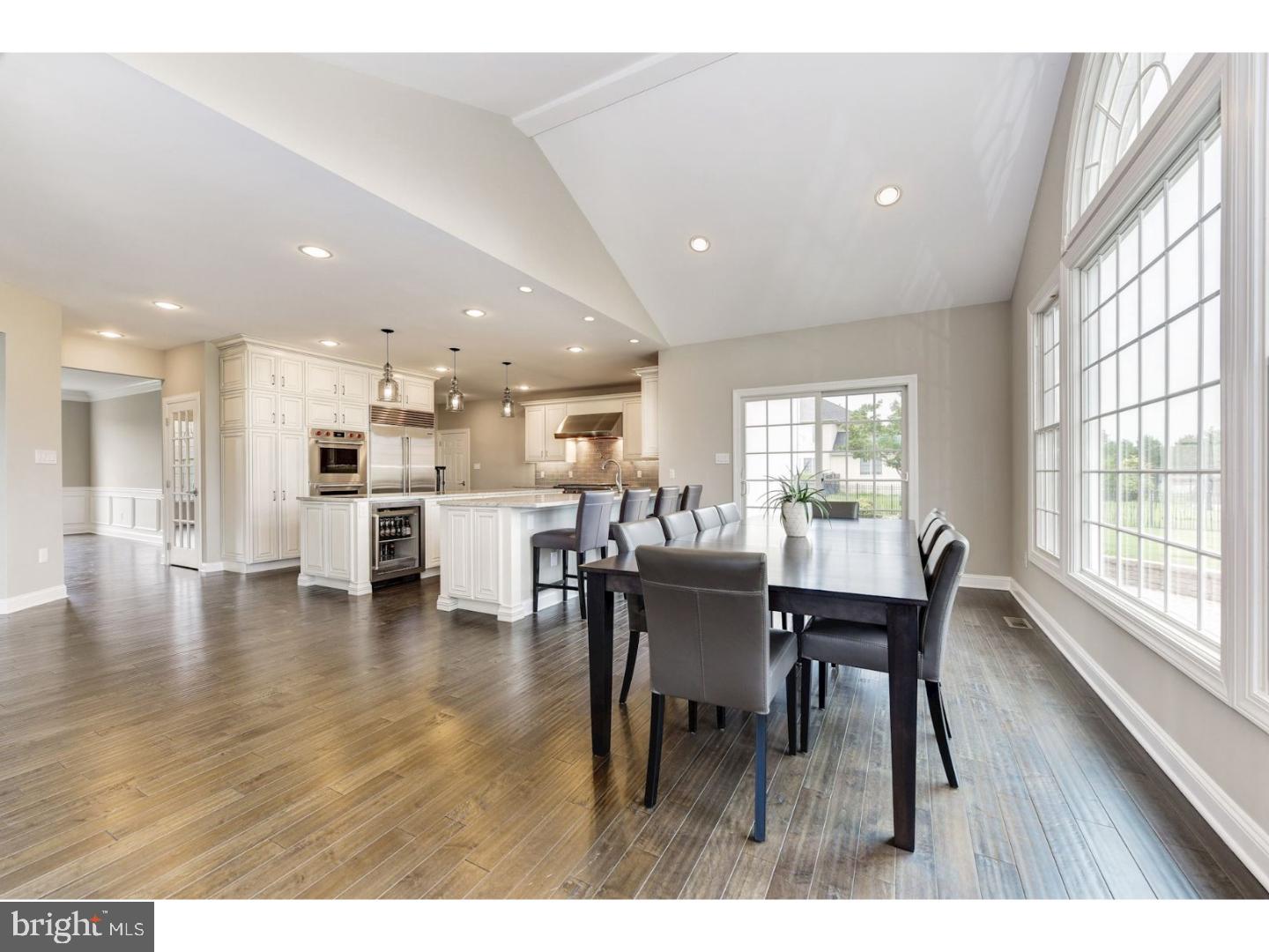340 Salem Road Moorestown, NJ 08057 - Photo 9 of 25 Breakfast Room