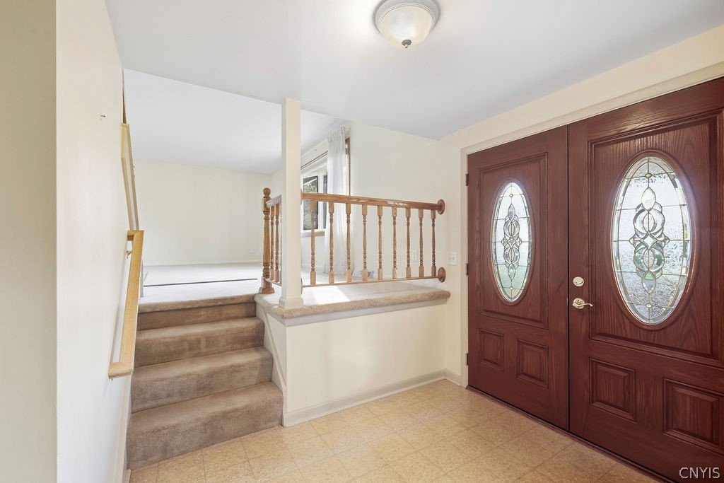 7739 Deerfield Road Clay, NY 13090 - Photo 4 of 40 Gallery Image 4