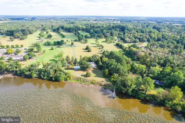 $1,295,000 | 24800 Pealiquor Road, Denton, MD 21629