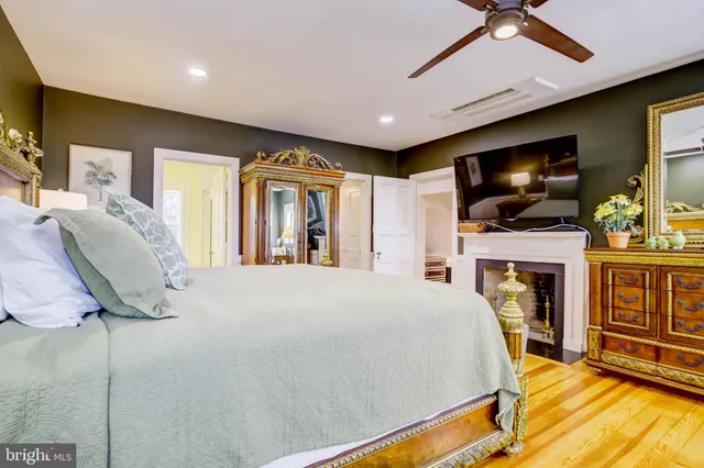 $1,295,000 | 24800 Pealiquor Road, Denton, MD 21629