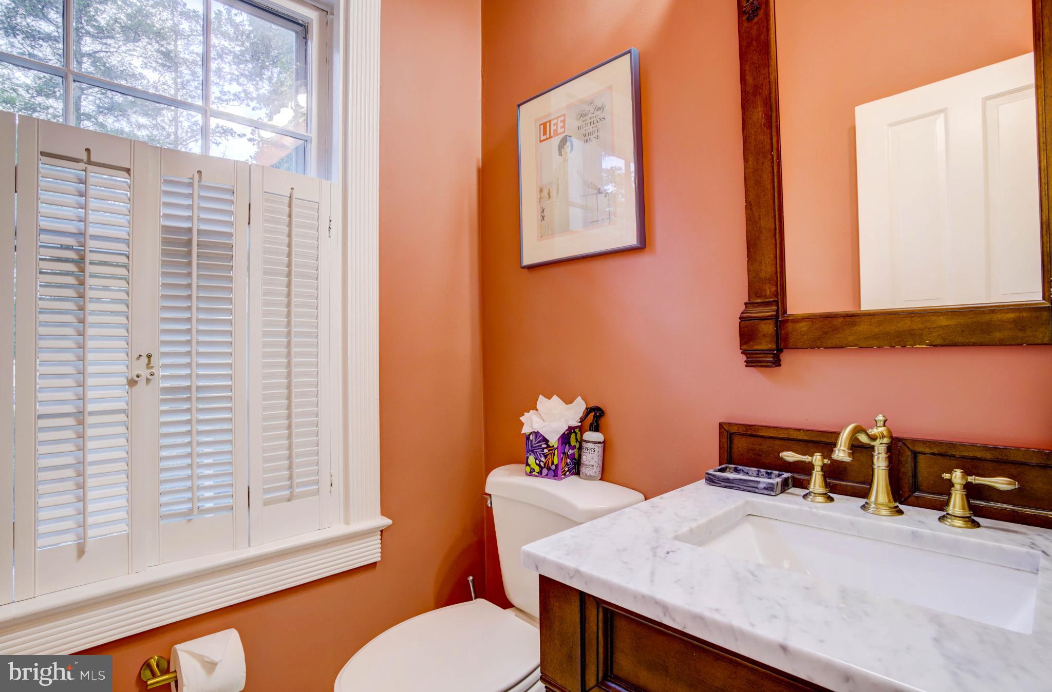 24800 Pealiquor Road Denton, MD 21629 - Photo 85 of 114 a room with furniture and window