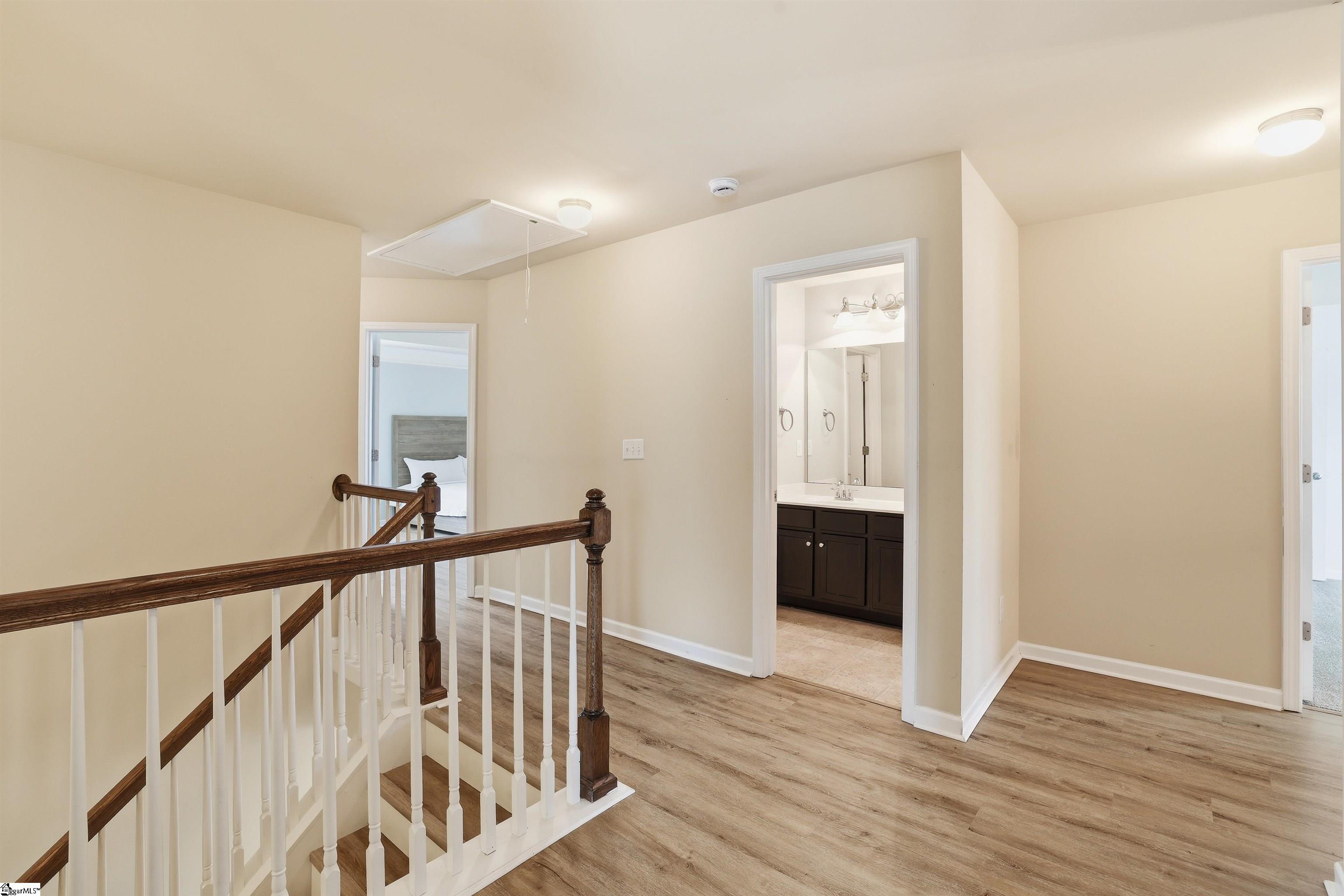 8 Valley Bluff Lane Simpsonville, SC 29680 - Photo 16 of 36
