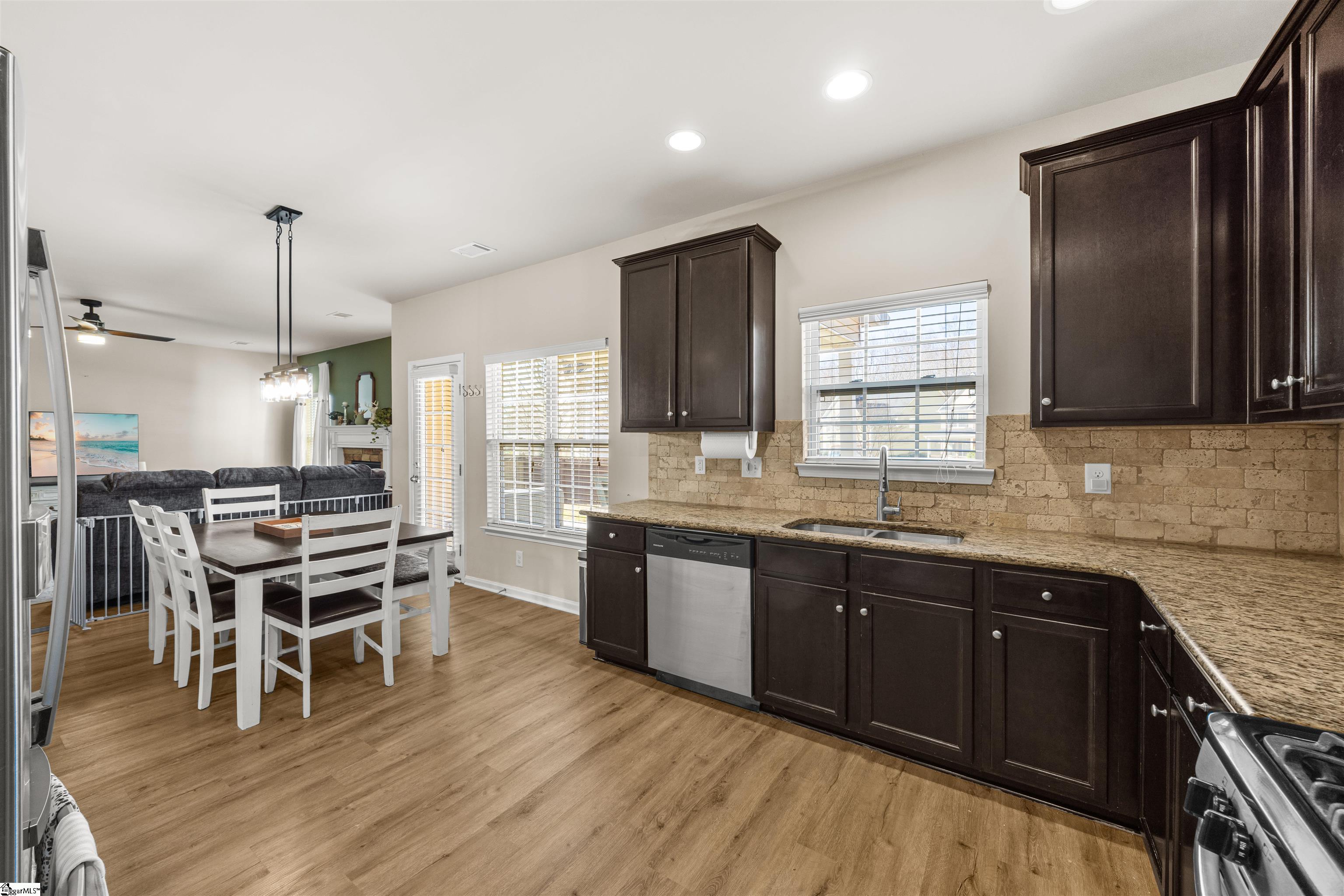 8 Valley Bluff Lane Simpsonville, SC 29680 - Photo 19 of 35