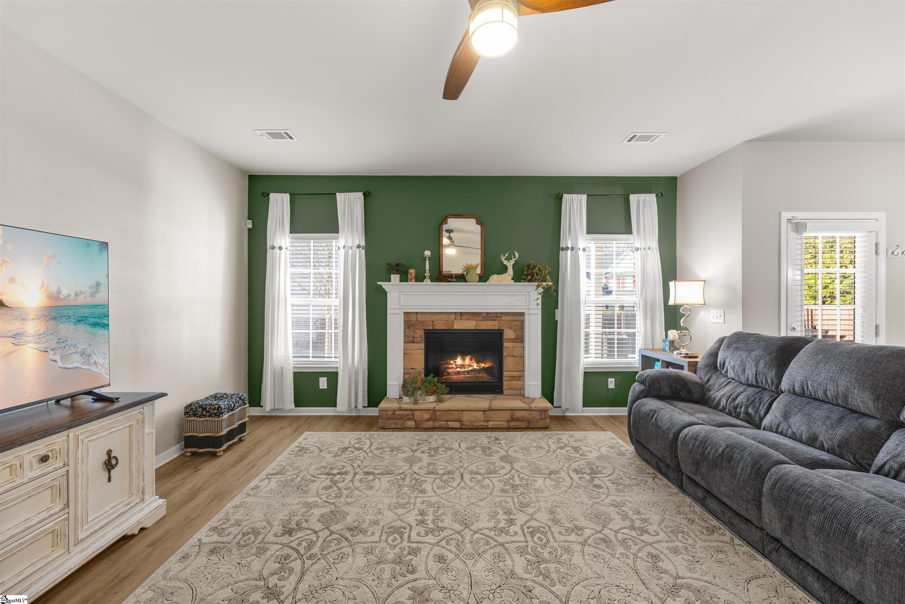 8 Valley Bluff Lane Simpsonville, SC 29680 - Photo 3 of 35