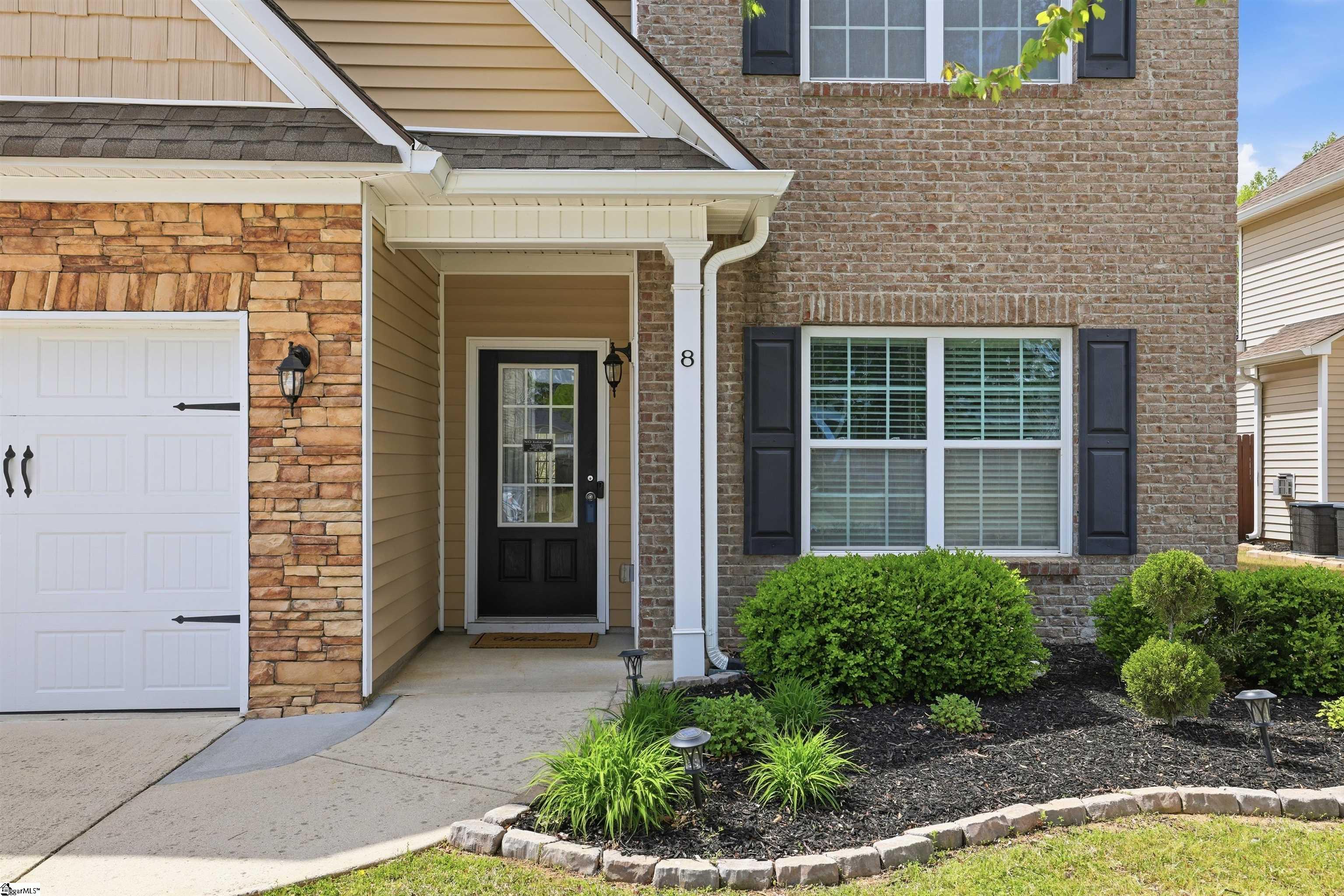 8 Valley Bluff Lane Simpsonville, SC 29680 - Photo 3 of 36