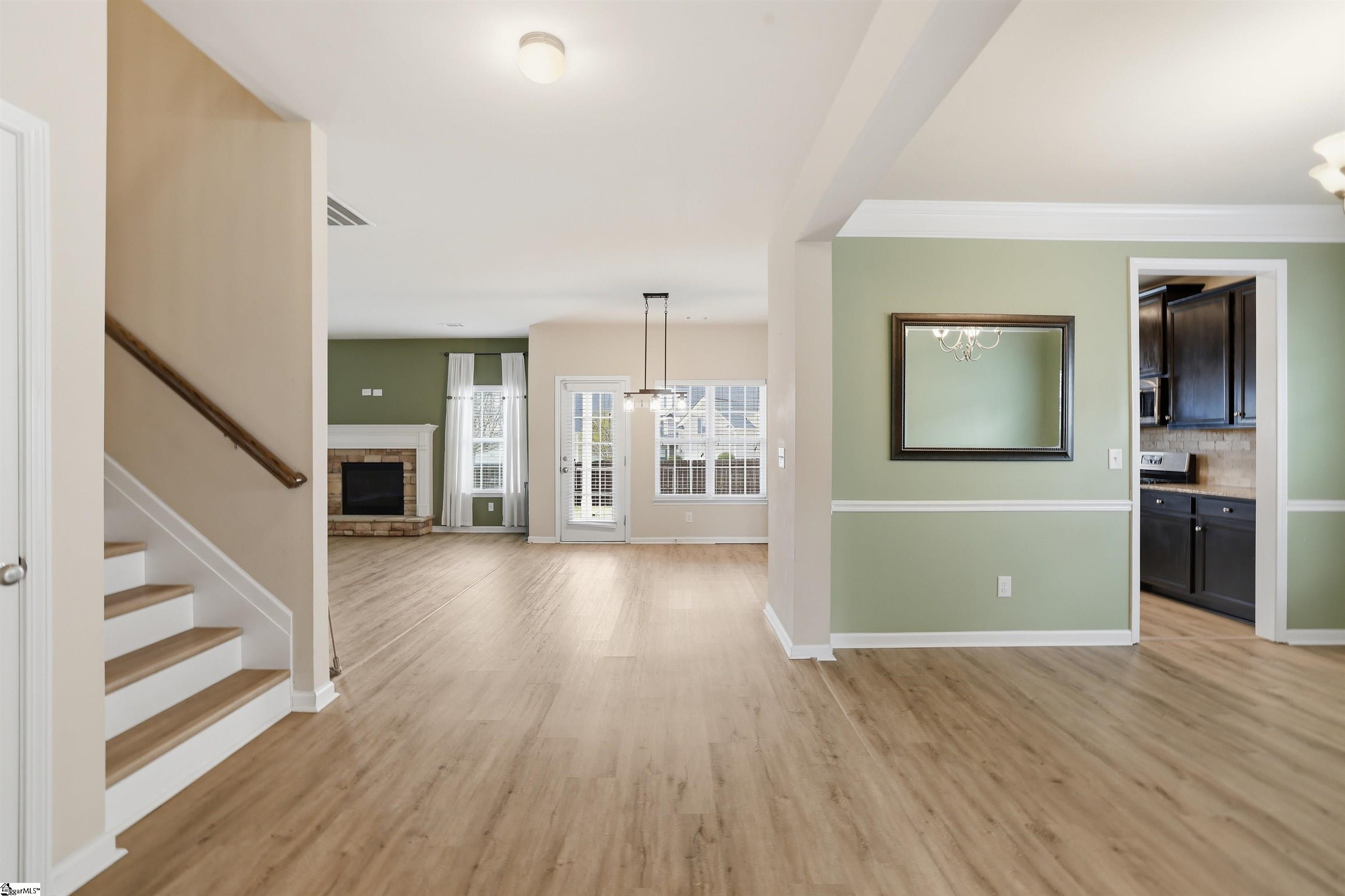 8 Valley Bluff Lane Simpsonville, SC 29680 - Photo 4 of 36