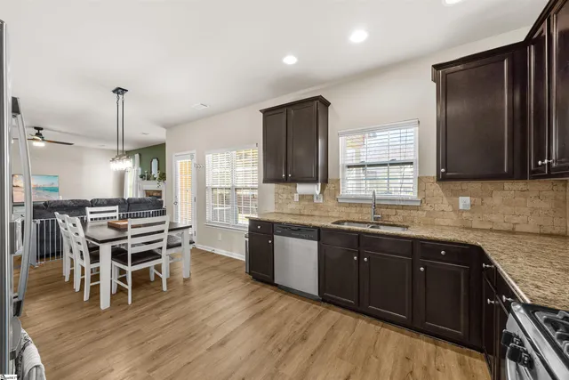 $410,000 | 8 Valley Bluff Lane, Simpsonville, SC 29680