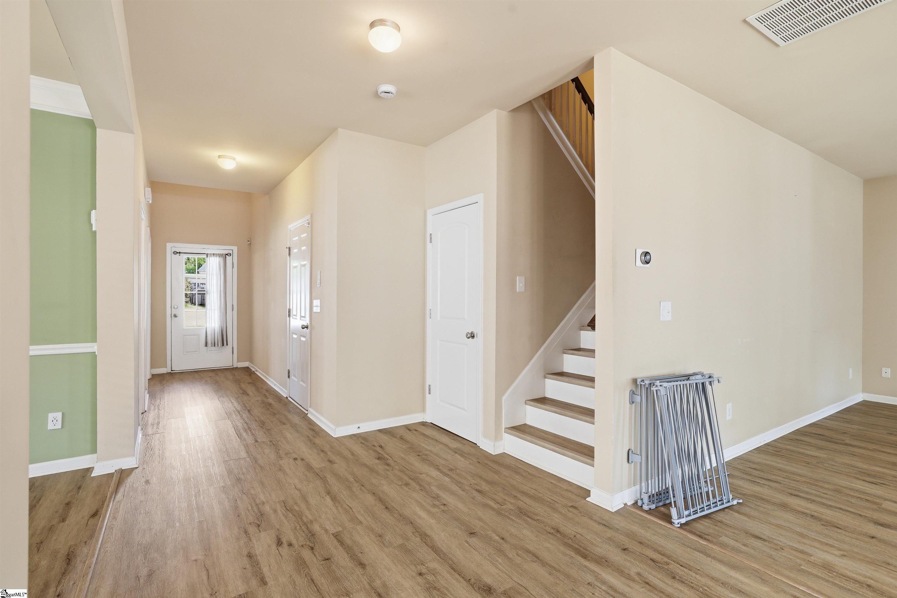 8 Valley Bluff Lane Simpsonville, SC 29680 - Photo 10 of 36