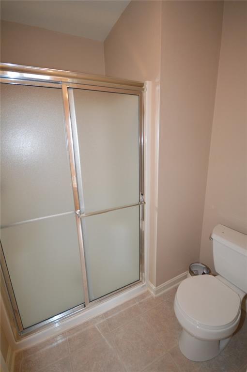 62 Castle View Drive McKees Rocks, PA 15136 - Photo 15 of 22 Another view of the private area in the master bathroom.