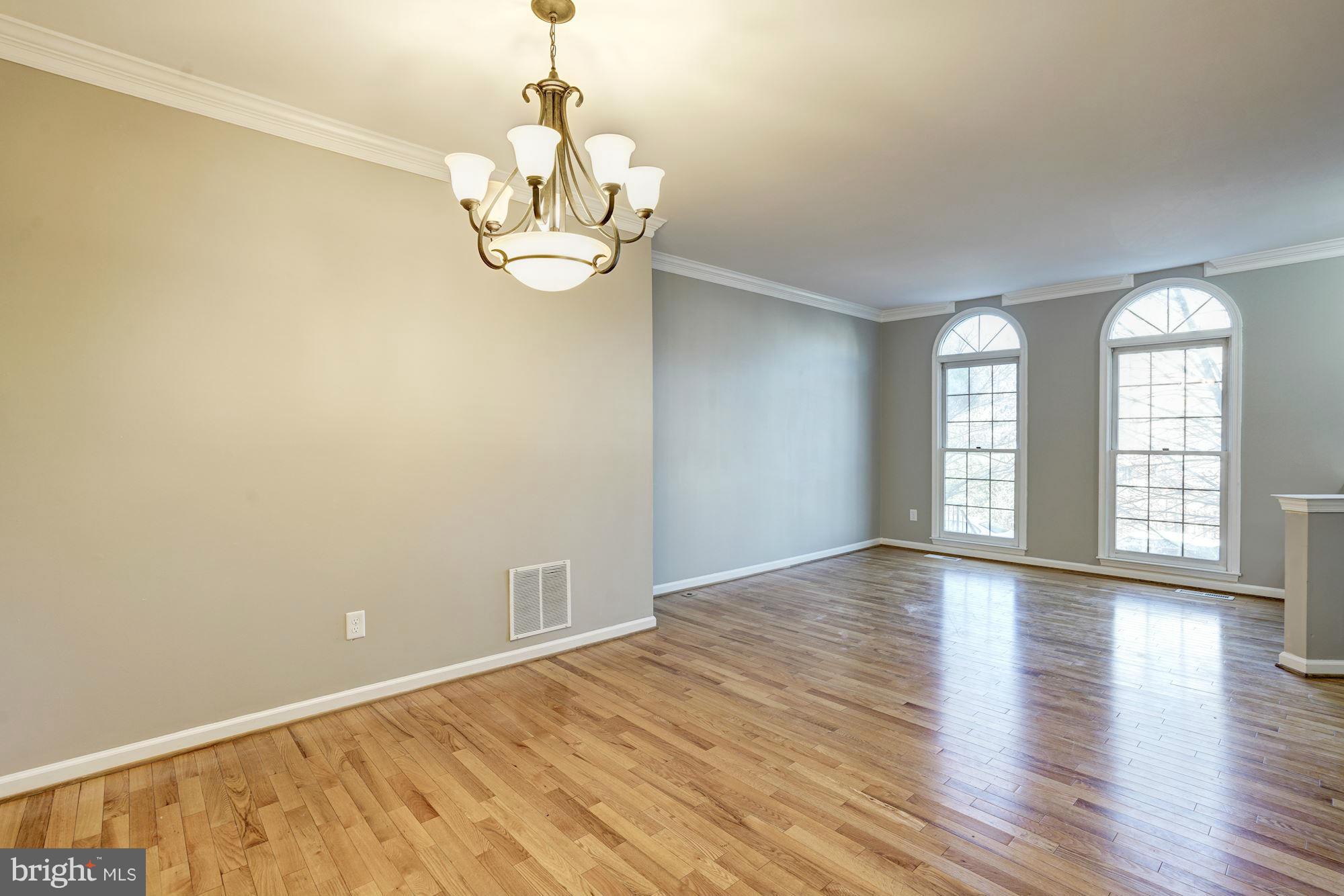 46917 Rabbitrun Terrace Sterling, VA 20164 - Photo 4 of 29 Dining Room