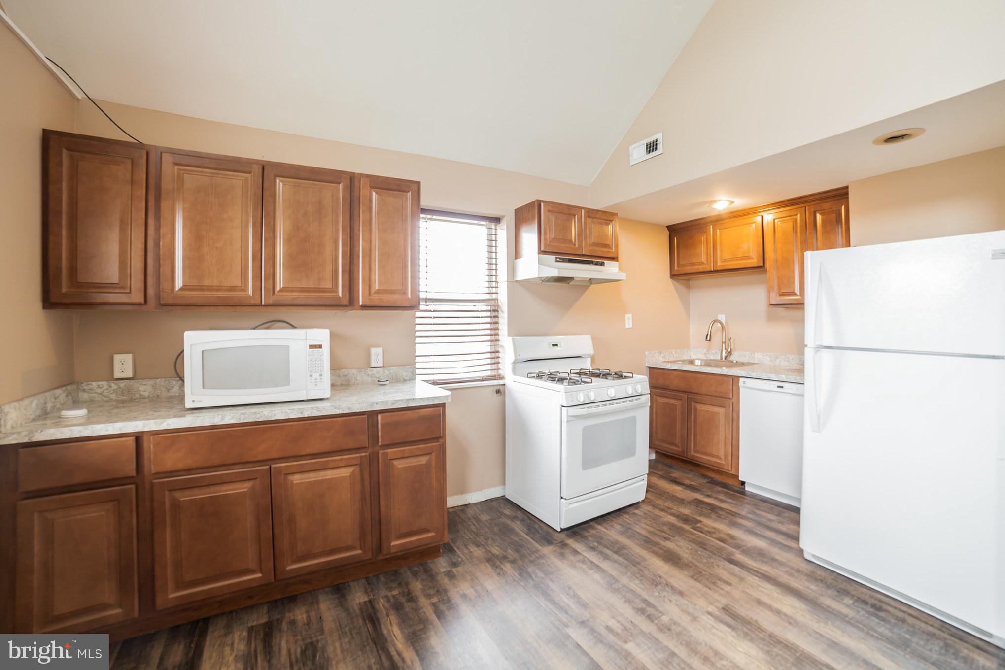 26712 Morgnec Road Chestertown, MD 21620 - Photo 17 of 20 Kitchen
