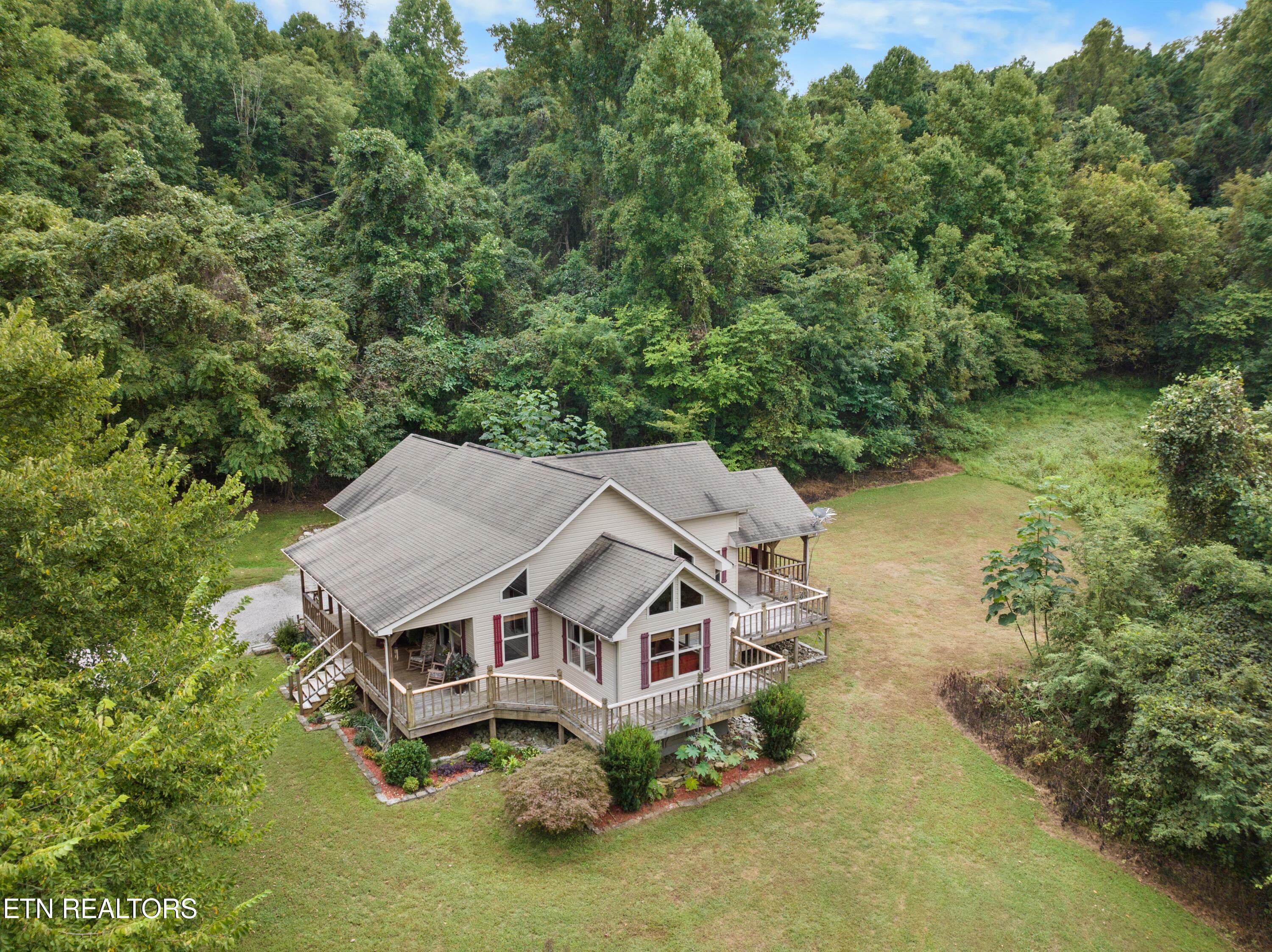 295 Bob Wright Road Maynardville, TN 37807 - Photo 1 of 34 76B62085-41C5-4905-8142-557D06D998E7