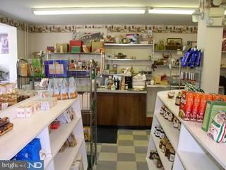 1114 Mount Laurel Road Temple, PA 19560 - Photo 4 of 12 Gallery Image 4