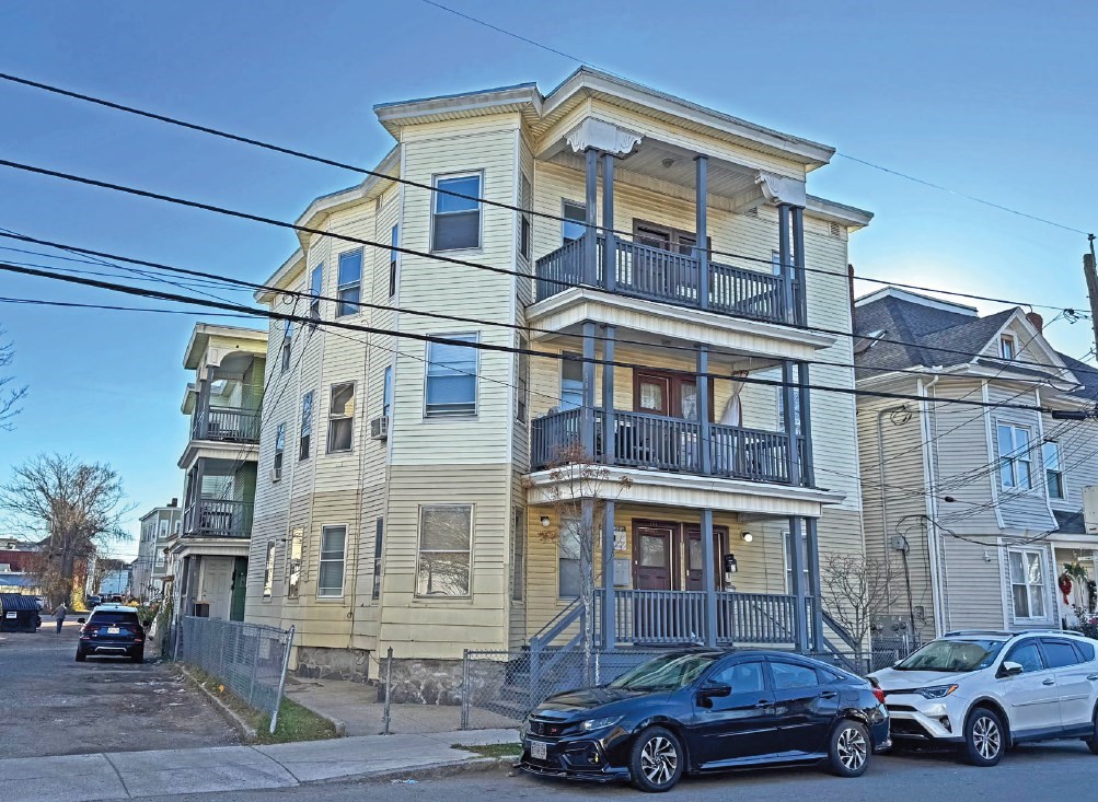 151-153 Bailey Street Lawrence, MA 01843 - Photo 6 of 16