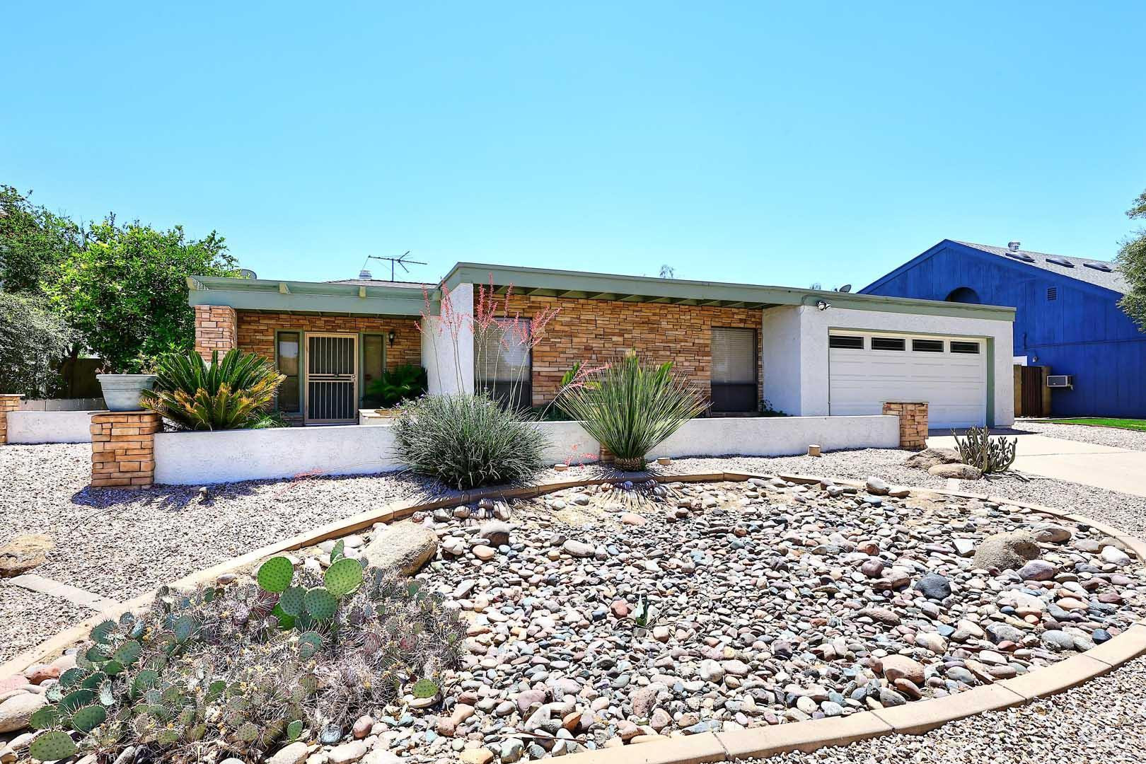 1627 East Redfield Road Tempe, AZ 85283 - Photo 1 of 42 Photo #1