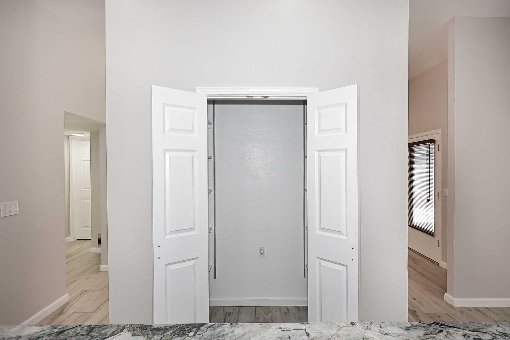 1627 East Redfield Road Tempe, AZ 85283 - Photo 17 of 42 Photo #18