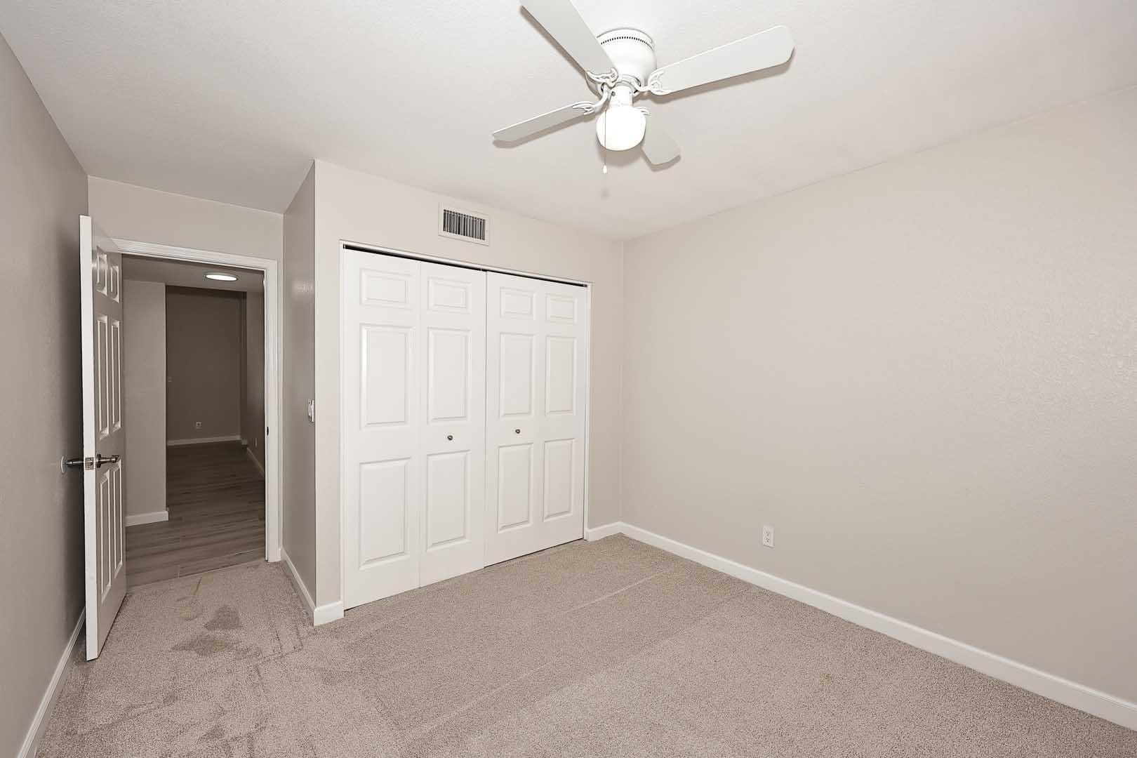 1627 East Redfield Road Tempe, AZ 85283 - Photo 28 of 42 Photo #29