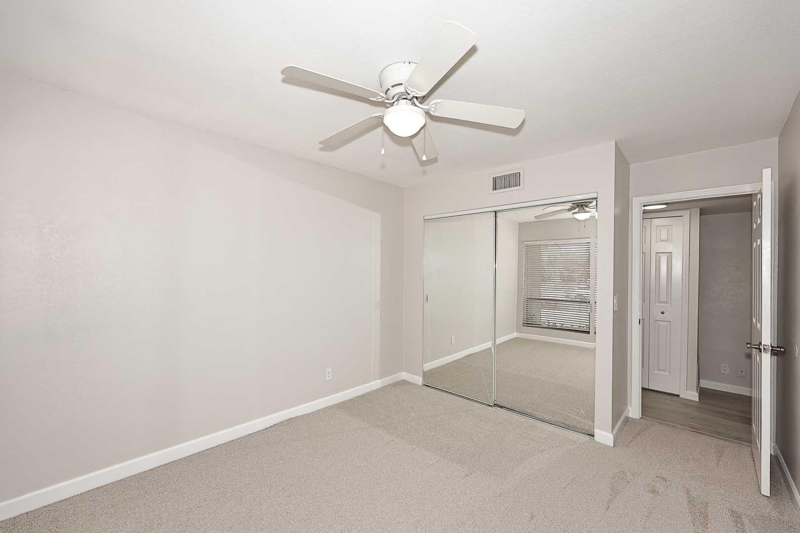 1627 East Redfield Road Tempe, AZ 85283 - Photo 30 of 42 Photo #31