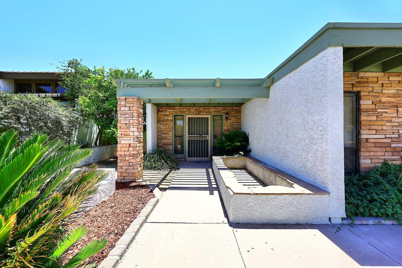 1627 East Redfield Road Tempe, AZ 85283 - Photo 4 of 42 Photo #5