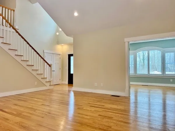 $1,175,000 | 35 Abbey Road, South Kingstown, RI 02879