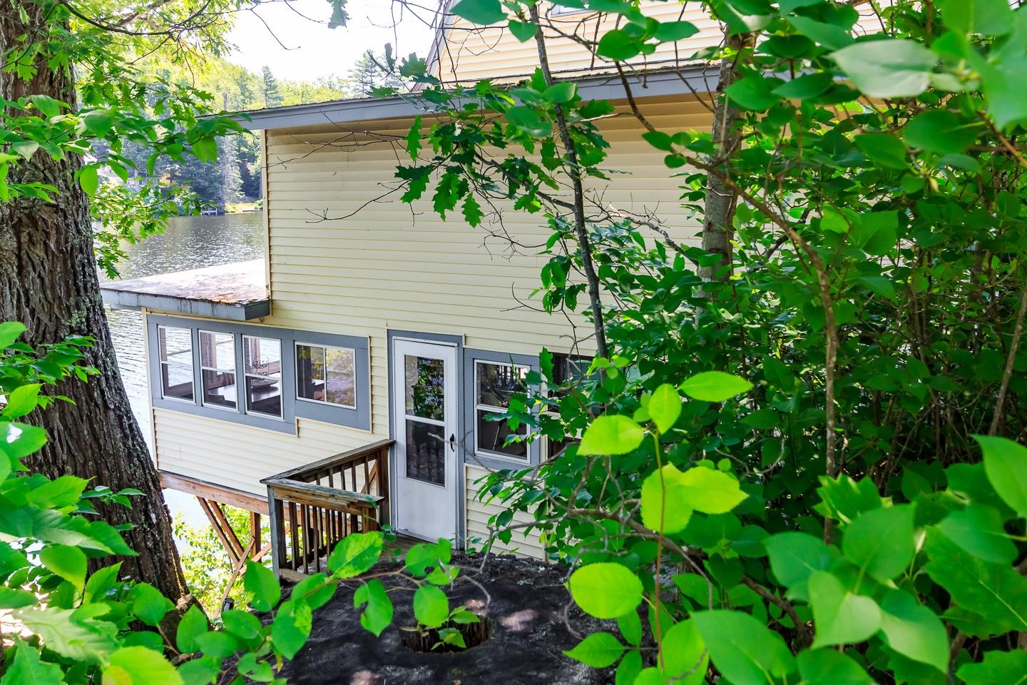 84 Dodge Pond Road Lyman, NH 03585 - Photo 5 of 49