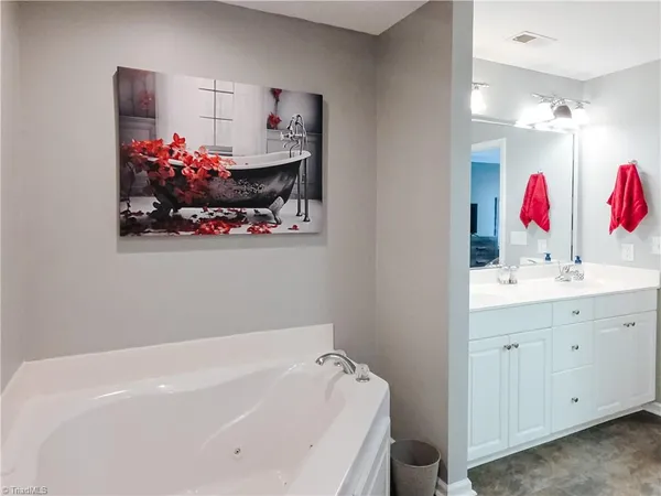 $330,000 | 107 Plantation Pl Lane, Mount Airy, NC 27030