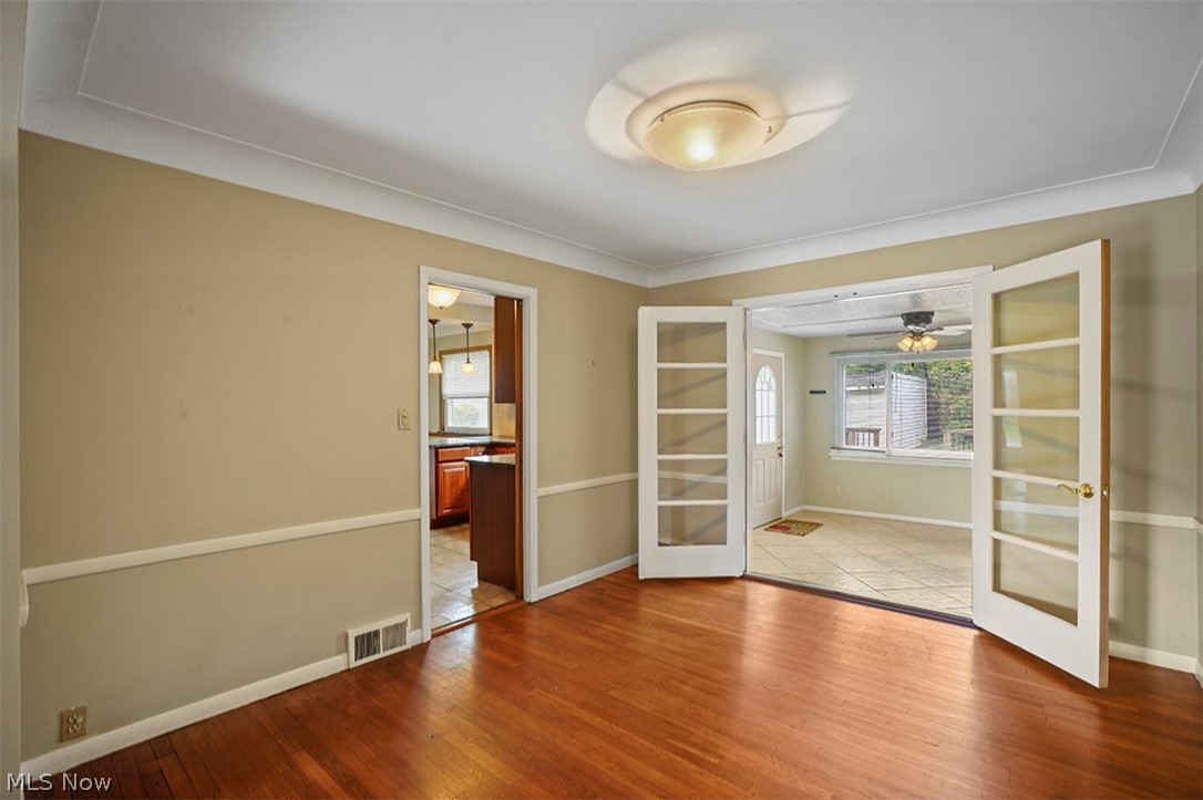 3961 Silsby Road Cleveland, OH 44118 - Photo 9 of 29 Gallery Image 9
