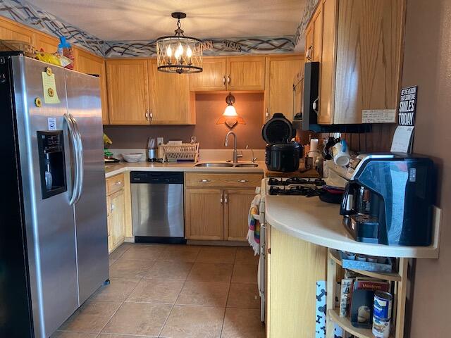 700 Southwest Bent Loop Powell Butte, OR 97753 - Photo 10 of 28 Kitchen