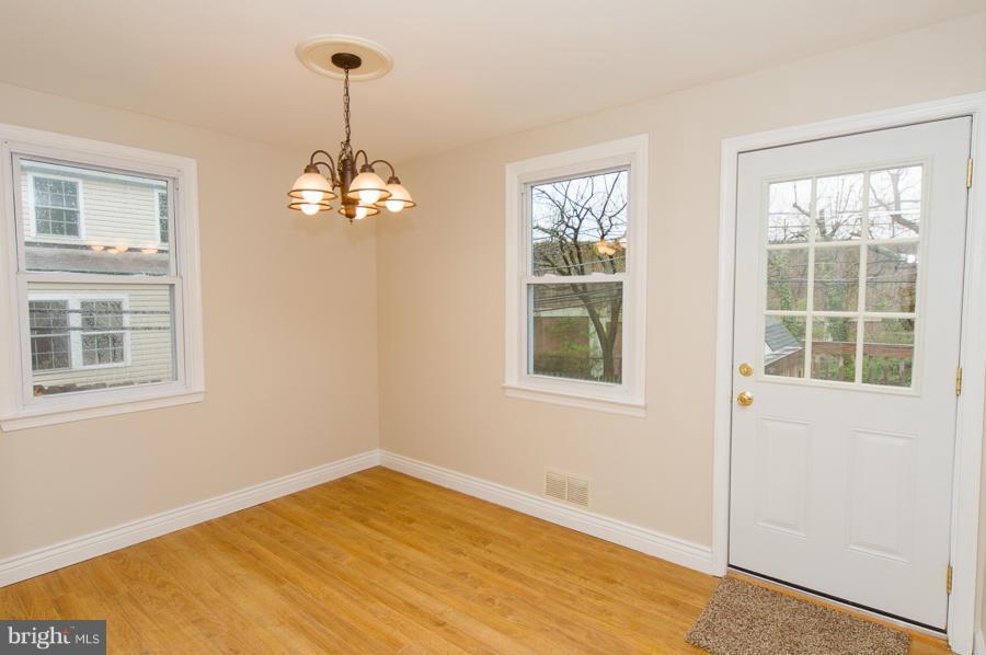 8706 Jenifer Road Baltimore, MD 21234 - Photo 5 of 27 Dining Room