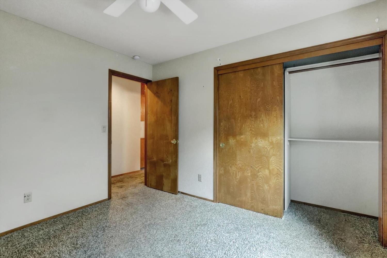 5316 Engle Road Carmichael, CA 95608 - Photo 42 of 47 an empty room with closet and a hallway