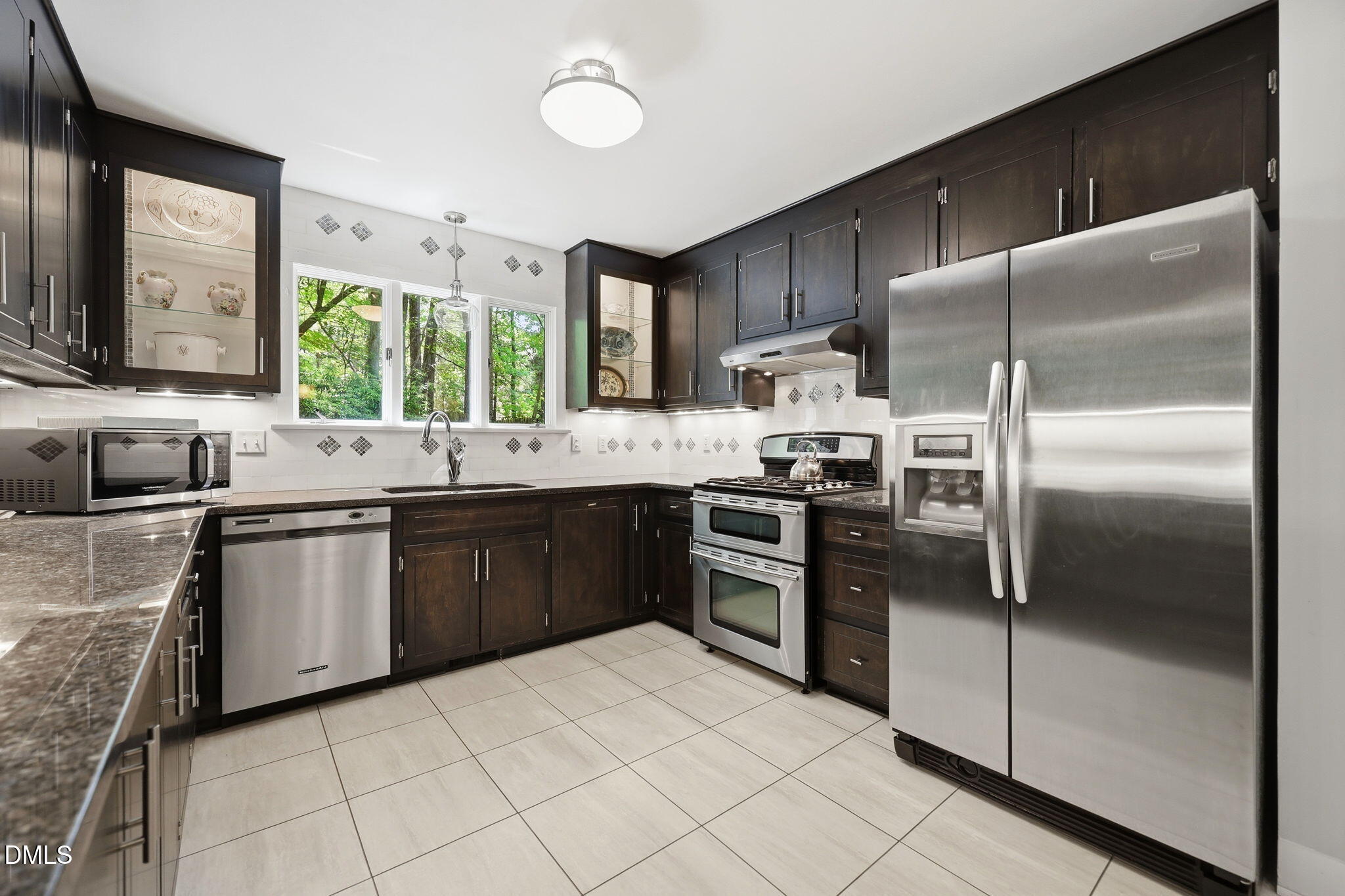 6101 Dresden Lane Raleigh, NC 27612 - Photo 20 of 41