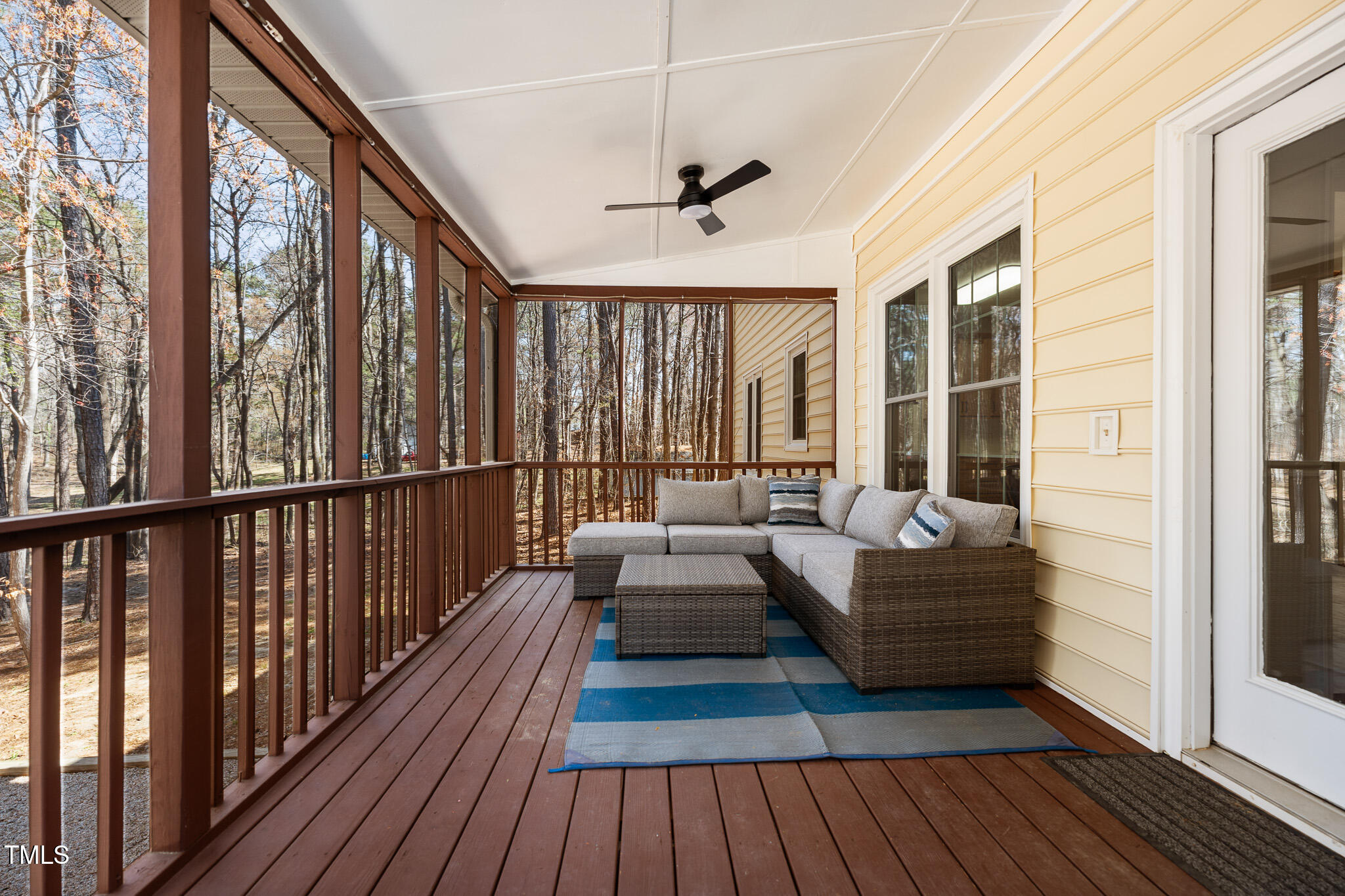 902 Loop Road Clayton, NC 27527 - Photo 36 of 42 SCREENED PORCH