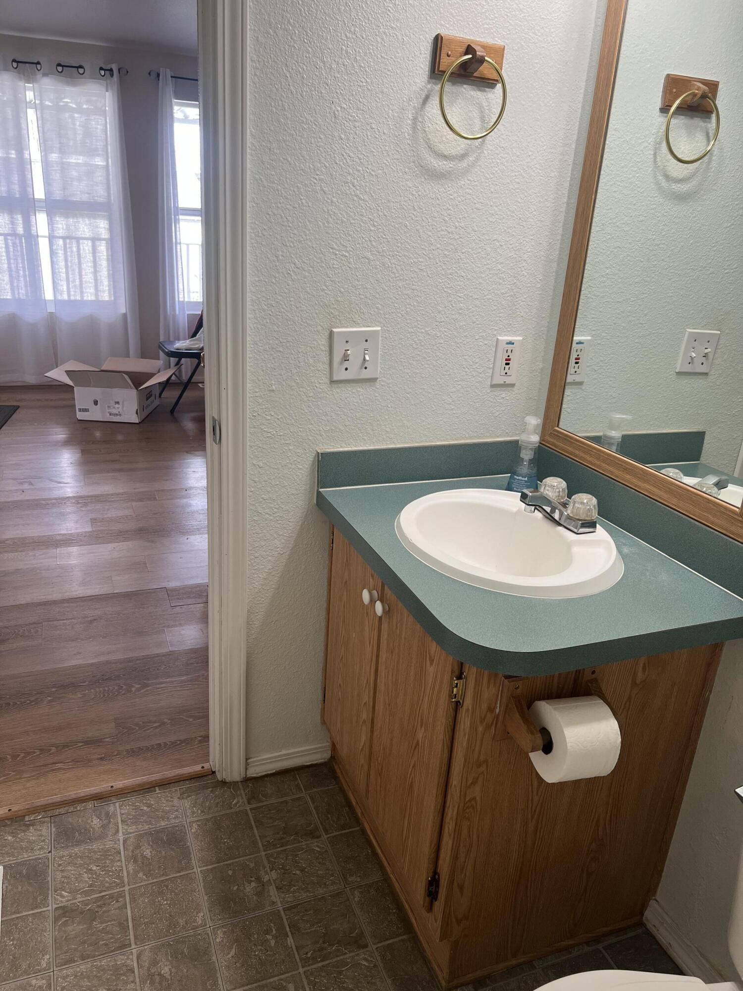 6850 Downing Road, Unit 25 Central Point, OR 97502 - Photo 23 of 27